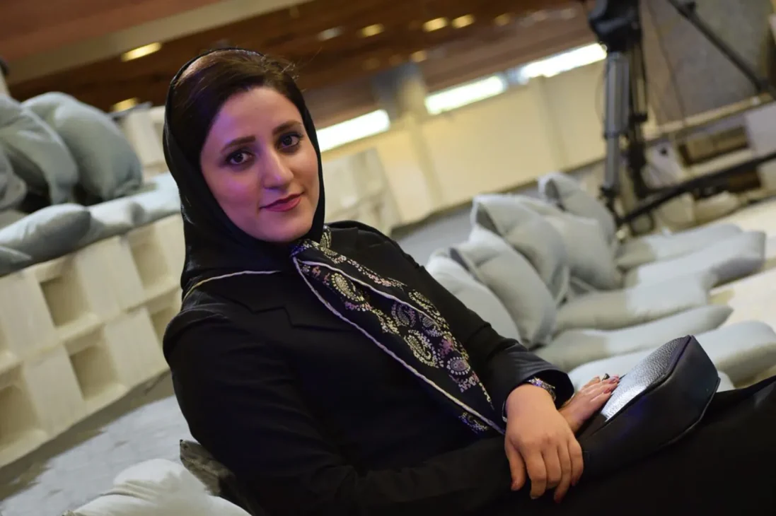 زهرا آروز وصله چی